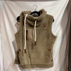 Sherpa lined vest